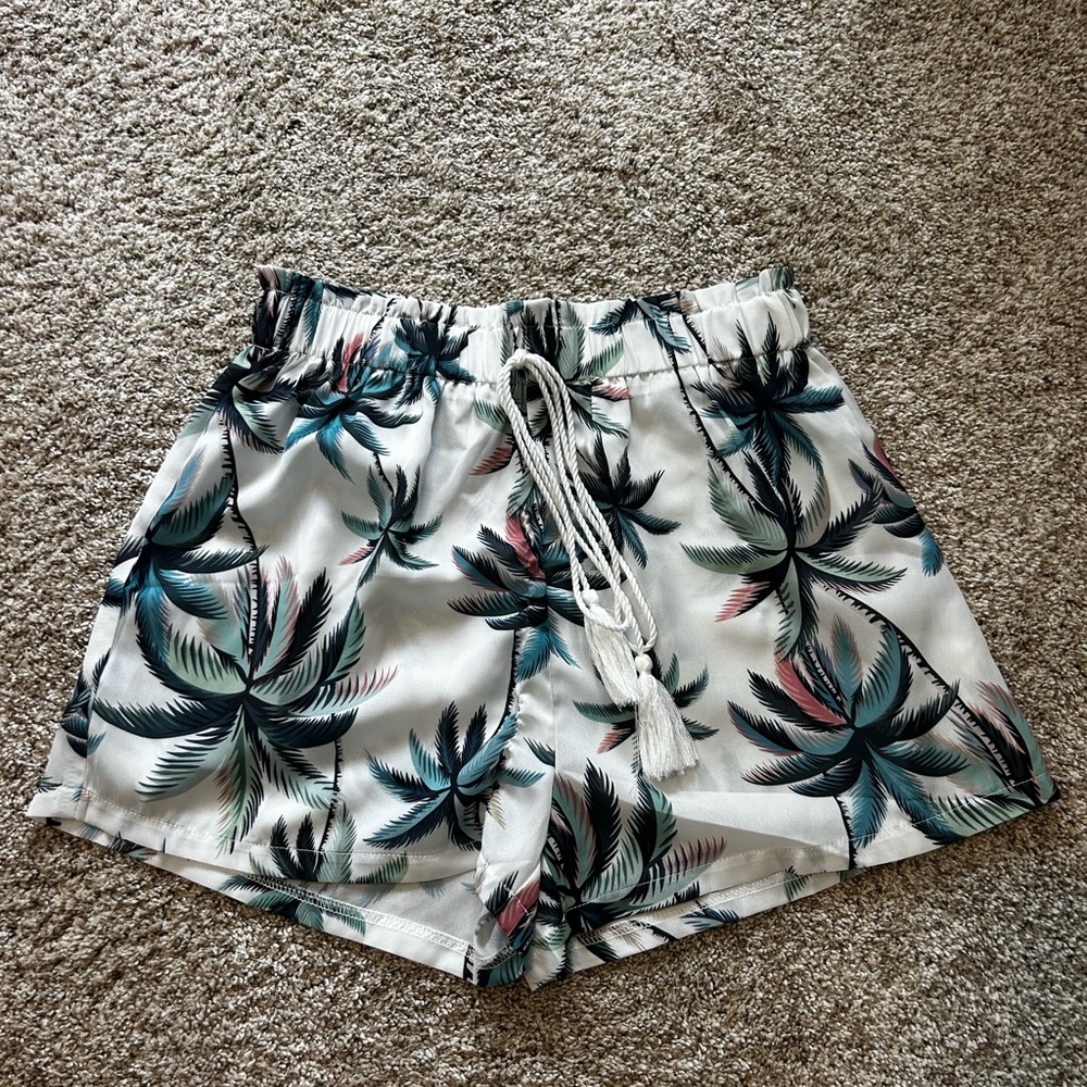 Tropical Print Women's Shorts